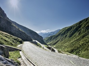 Switzerland. get natural. The Alpine crossing at the St. Gotthard Pass.
Switzerland. ganz natürlich. Die Alpenpass-Strasse auf dem Gotthardpass.
Suisse. tout naturellement.  La celebre traversee des Alpes au Col du St. Gotthard.