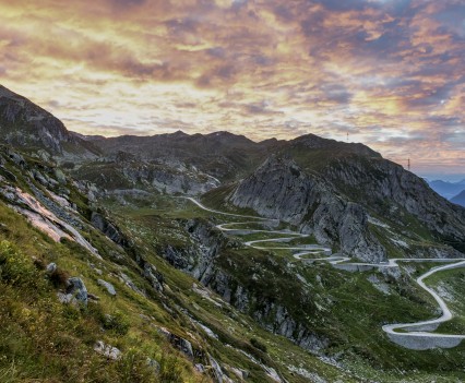 Reference: STS8491
Switzerland. ganz natuerlich. 
Sonnenaufgang auf dem St.Gotthard mit Sicht auf die Tremola.

Switzerland. get natural.
Sunrise on the St. Gotthard with a view to the Tremola.

Suisse. tout naturellement. 
Lever de soleil sur le Saint-Gothard avec vue sur la Tremola.

Copyright by: Switzerland Tourism - By-Line: swiss-image.ch / Andre Meier